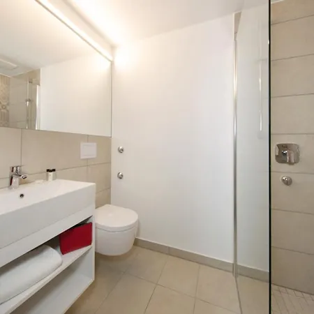 شقة فندقية Brera Serviced 3*